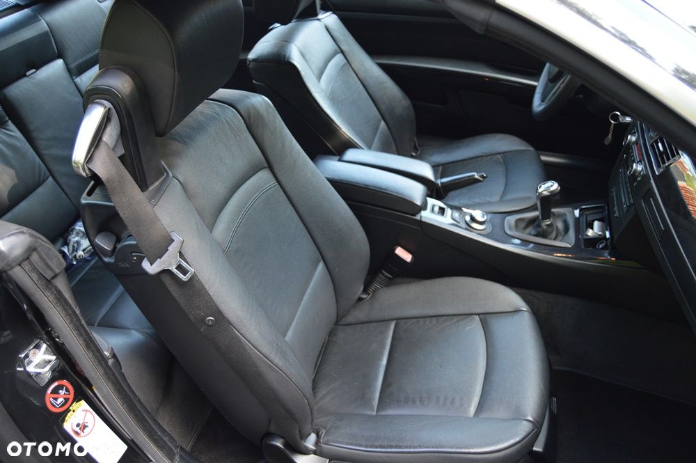 BMW Seria 3 320i Edition Exclusive - 11