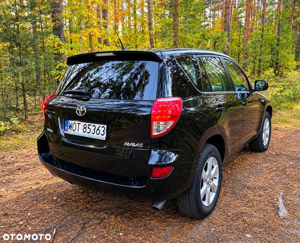 Toyota Rav4 2008 photo 3