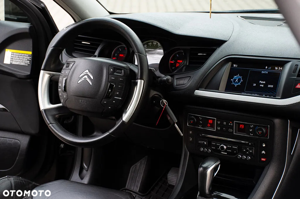 Citroën C5 2.0 HDi Exclusive - 19