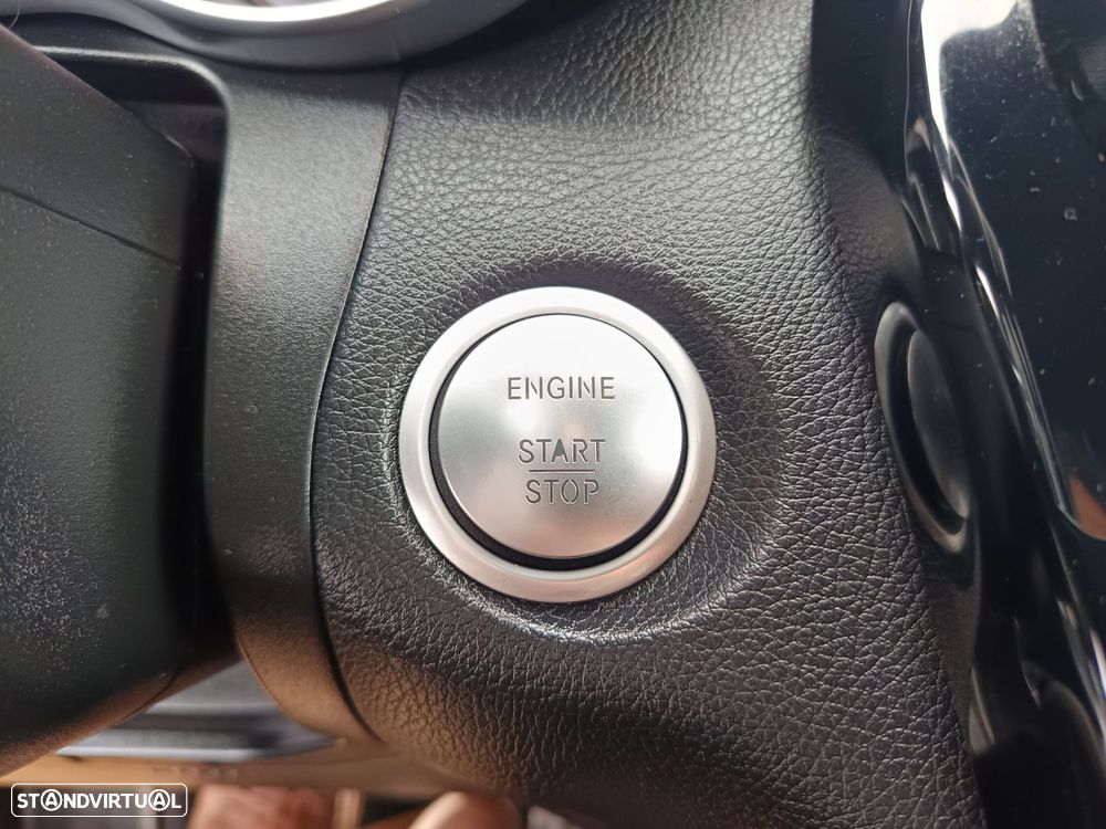 Mercedes-Benz GLC 250 d Off-Road 4-Matic - 36