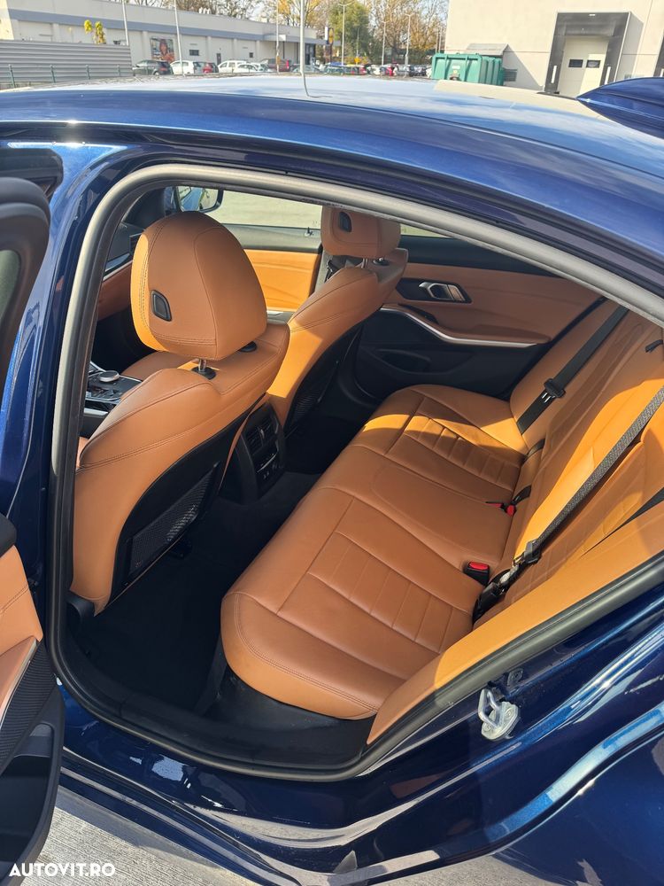 BMW Seria 3 318d Aut. Edition M Sport Shadow - 13