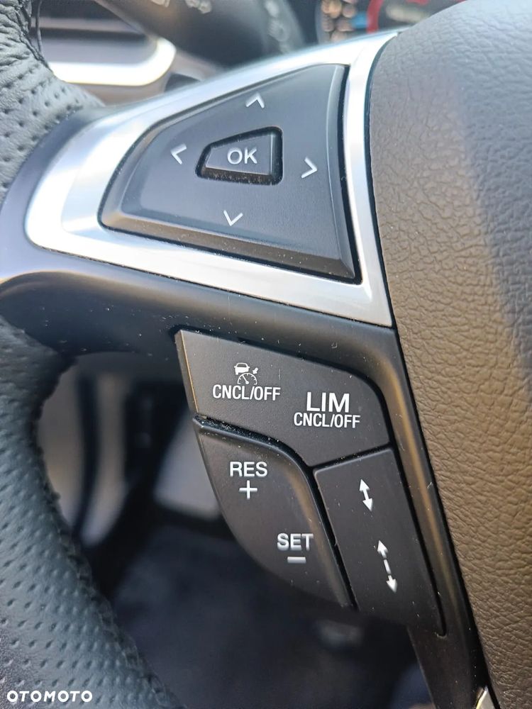 Ford S-Max 2.0 TDCi 4WD Titanium PowerShift - 26
