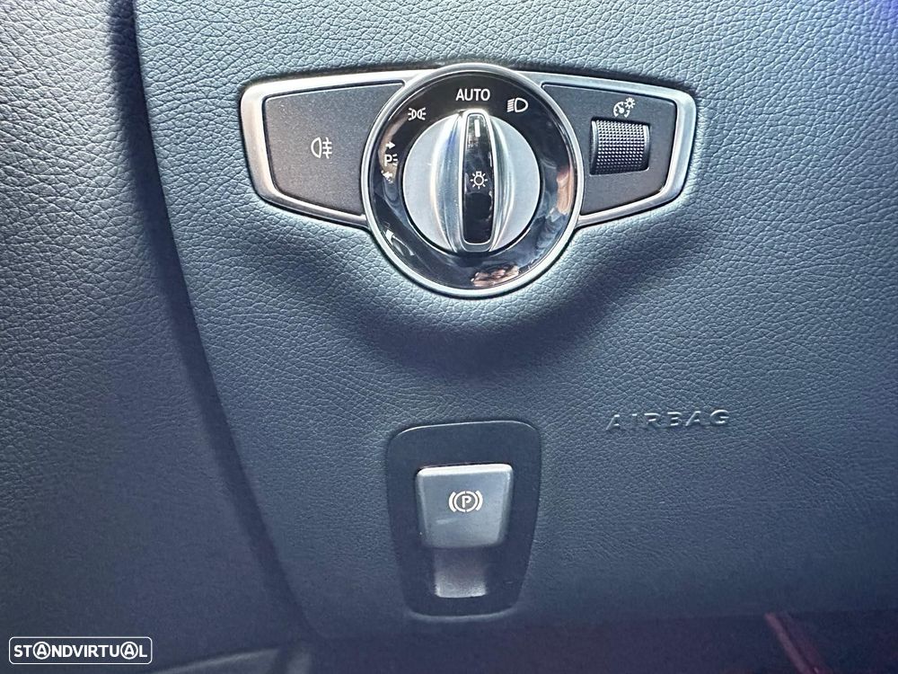 Mercedes-Benz E 300 de AMG Line - 20