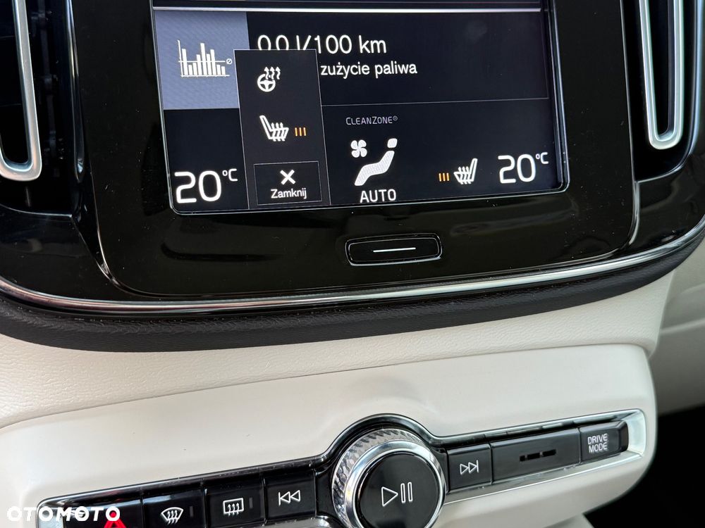 Volvo XC 40 D3 Momentum Pro - 14