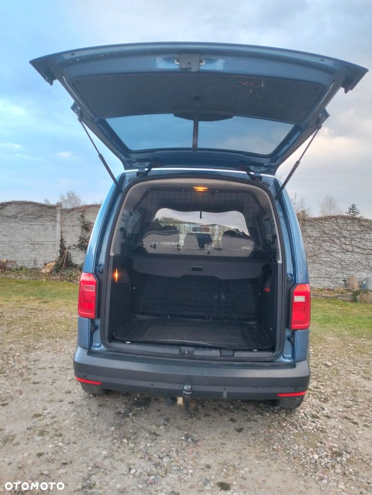 Volkswagen Caddy - 10