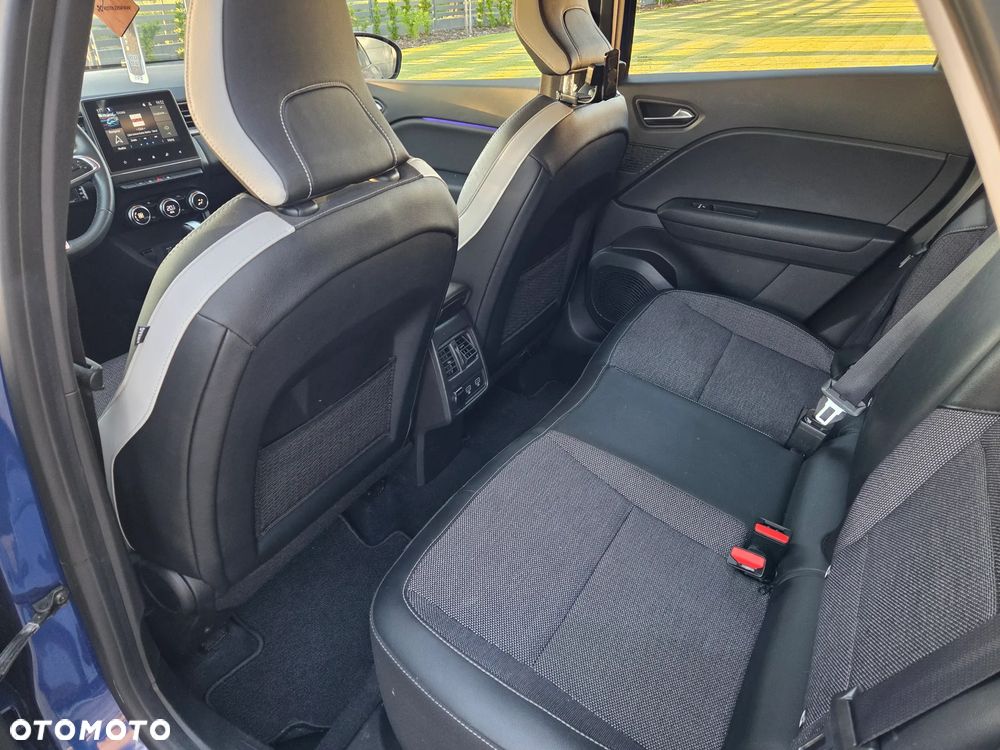 Renault Captur 1.6 E-TECH Full Hybrid 145 Intens - 11