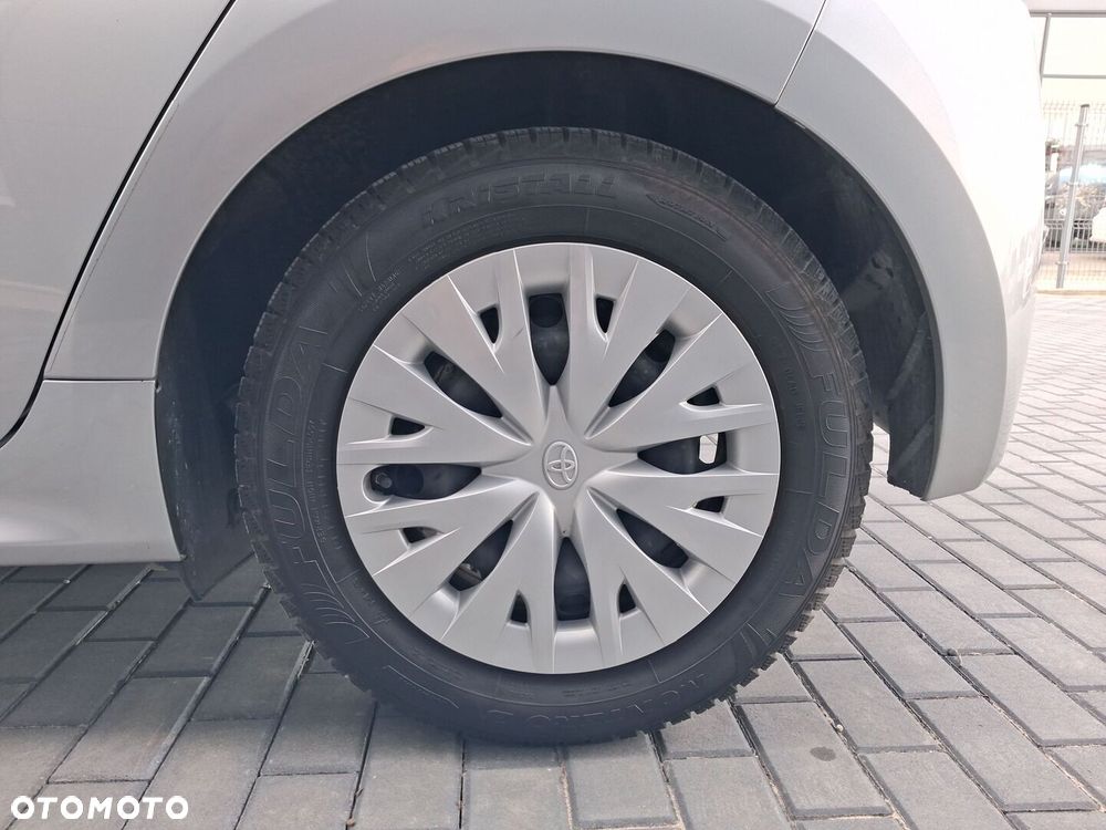 Toyota Yaris - 24