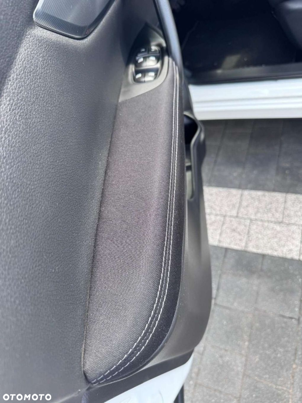 Nissan Qashqai - 25