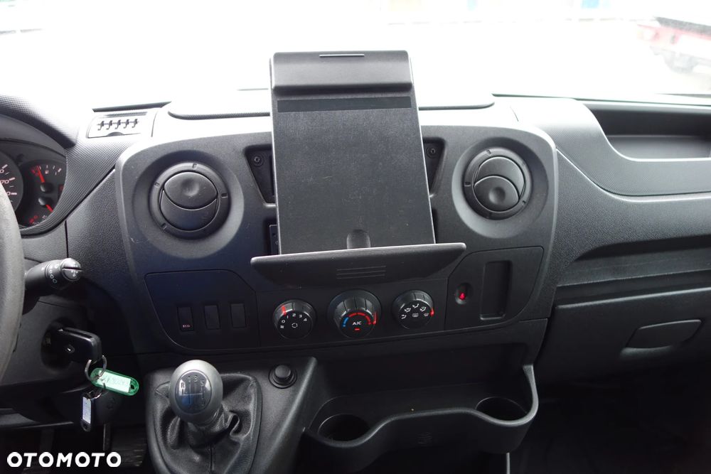 Renault Masster , Salon Polska ,, Brygadówka , Dubel kabina EURO 6 - 26