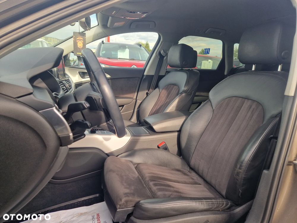 Audi A6 Avant - 16