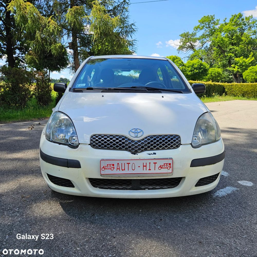 Toyota Yaris 1.0 - 5
