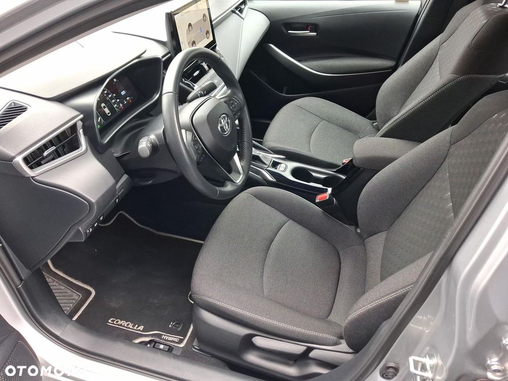 Toyota Corolla 1.8 Hybrid Comfort - 13