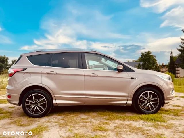Ford Kuga Vignale 2.0 TDCi AWD - 4