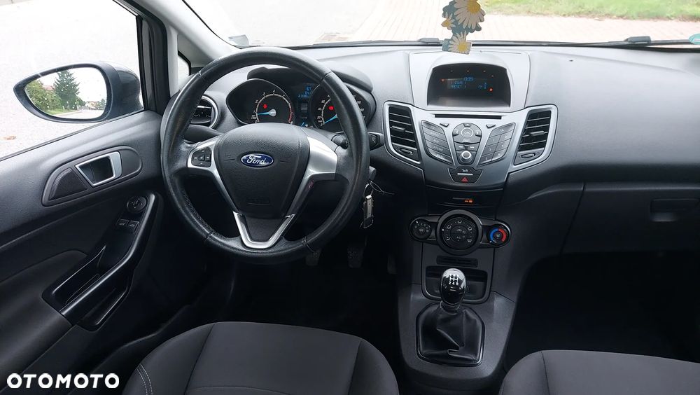 Ford Fiesta - 7
