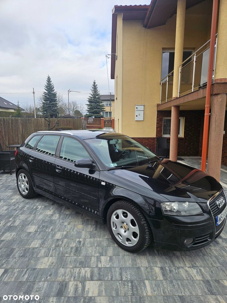 Audi A3 Sportback - 3