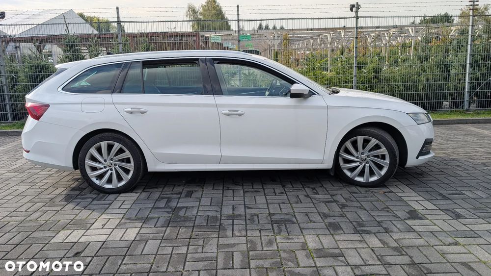 Skoda Octavia Combi 1.4 TSI iV DSG Style - 10