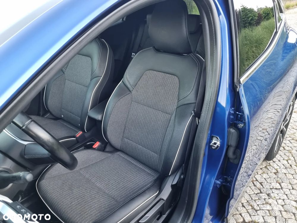 Renault Clio 1.0 TCe Techno - 12