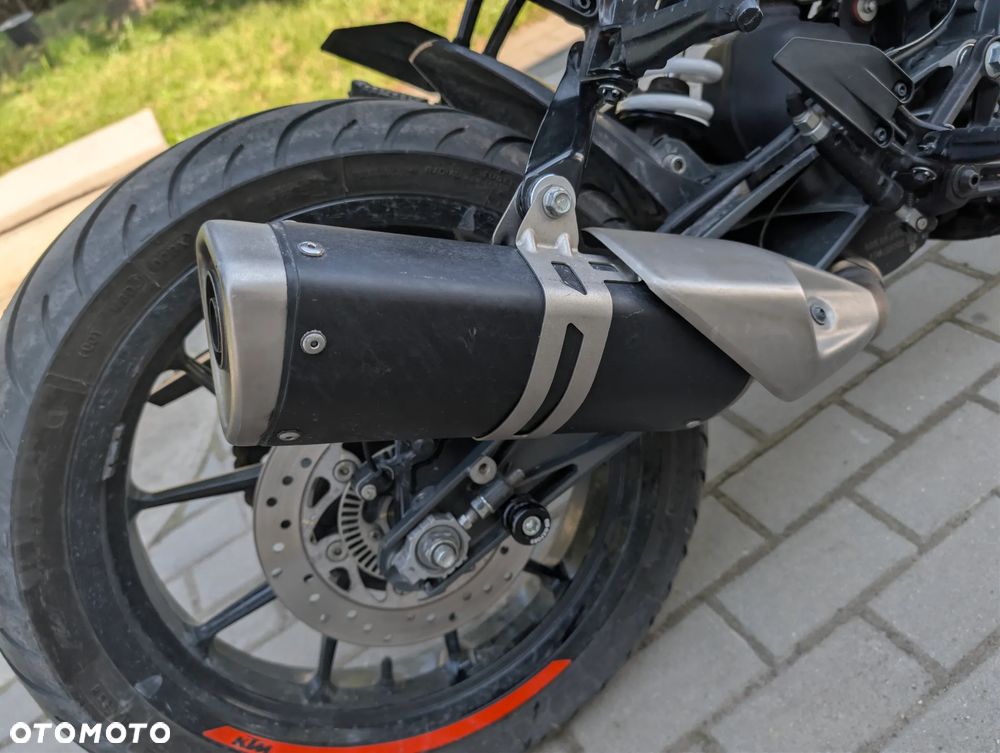 KTM Duke 125 - 16