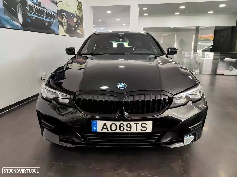 BMW 320 e Line Sport Auto - 2