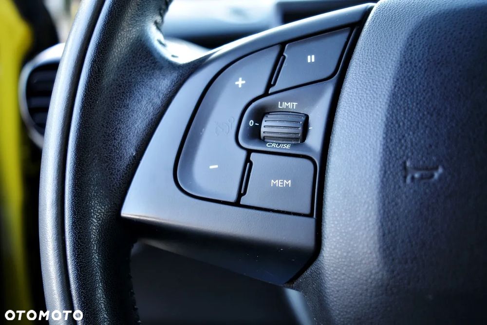 Citroën C4 Cactus PureTech 82 Shine Edition - 22