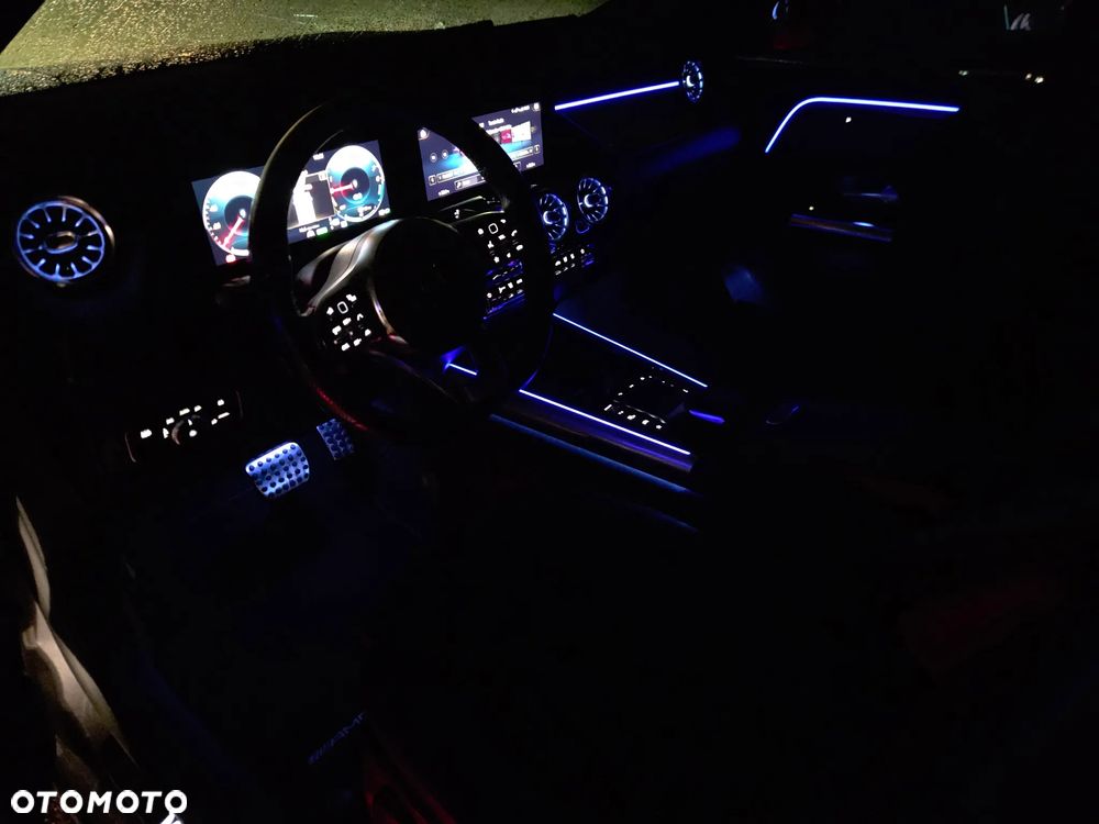 Mercedes-Benz GLA 250e AMG Line - 12