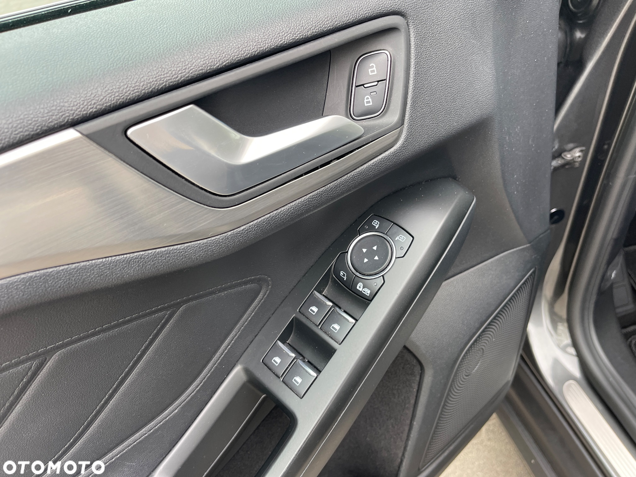 Ford Focus - 21