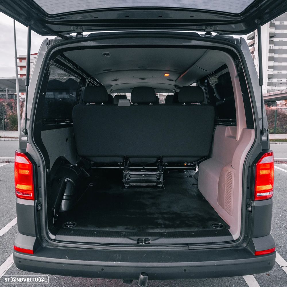 VW Transporter Caravelle DSG Longa Comfortline - 3