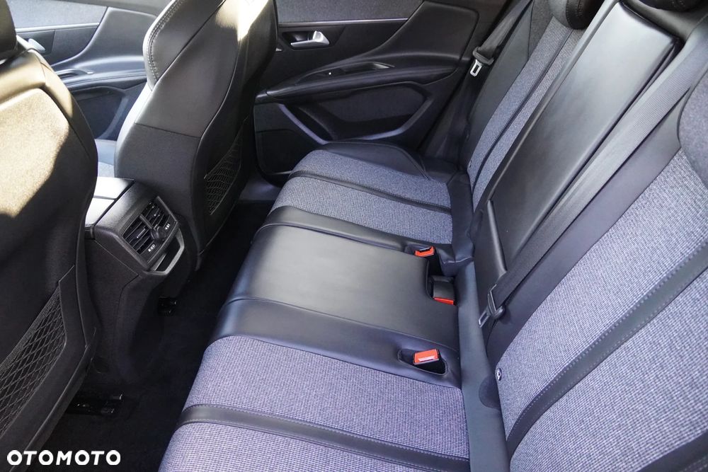 Peugeot 3008 1.6 THP Allure S&S EAT6 - 16