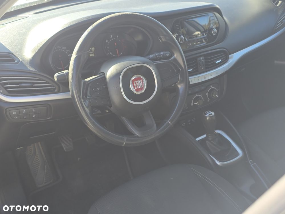 Fiat Tipo 1.3 MultiJet 16v Pop - 10