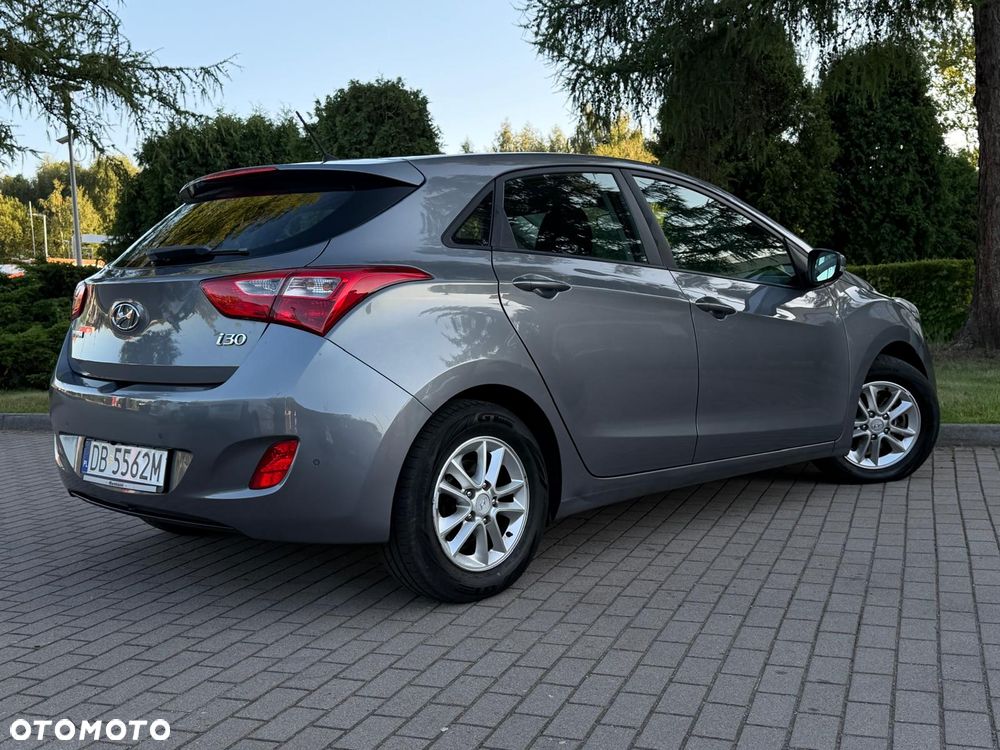 Hyundai i30 1.4 Premium - 38