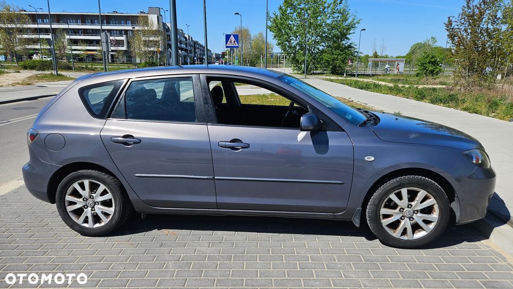 Mazda 3 1.6 Active - 12