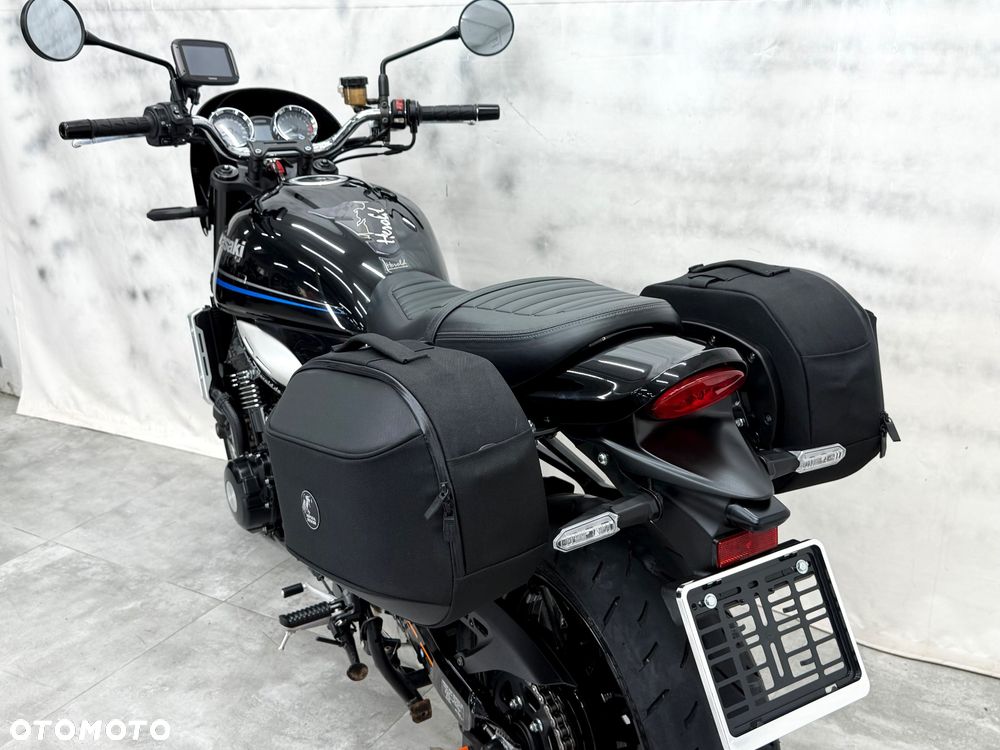 Kawasaki Z 900 RS - 9