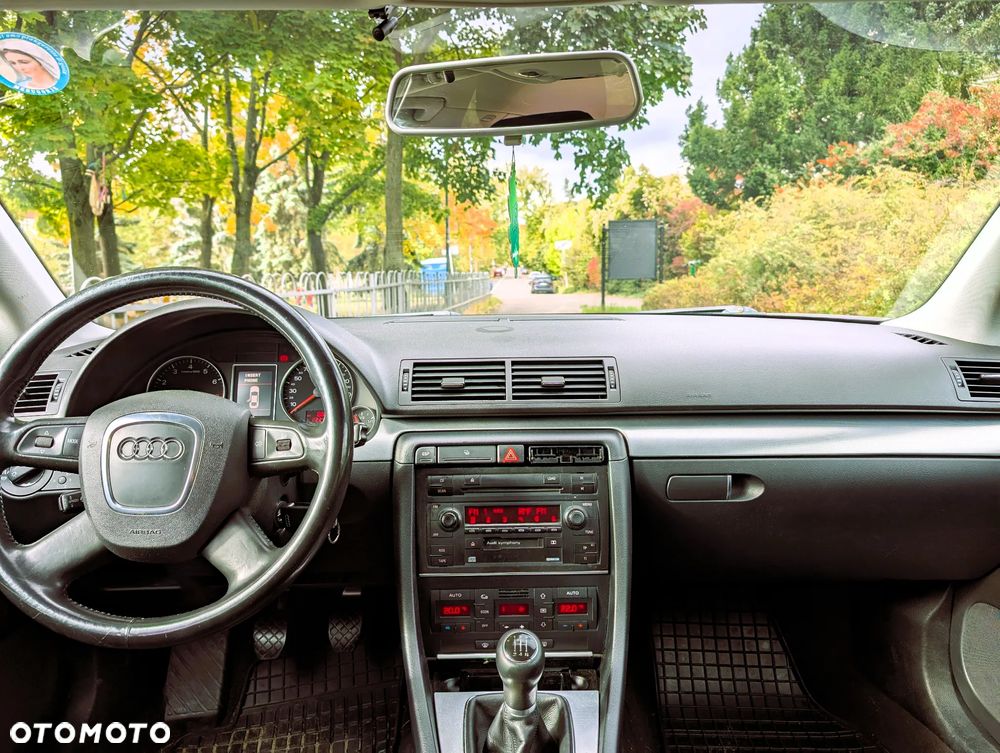 Audi A4 - 9