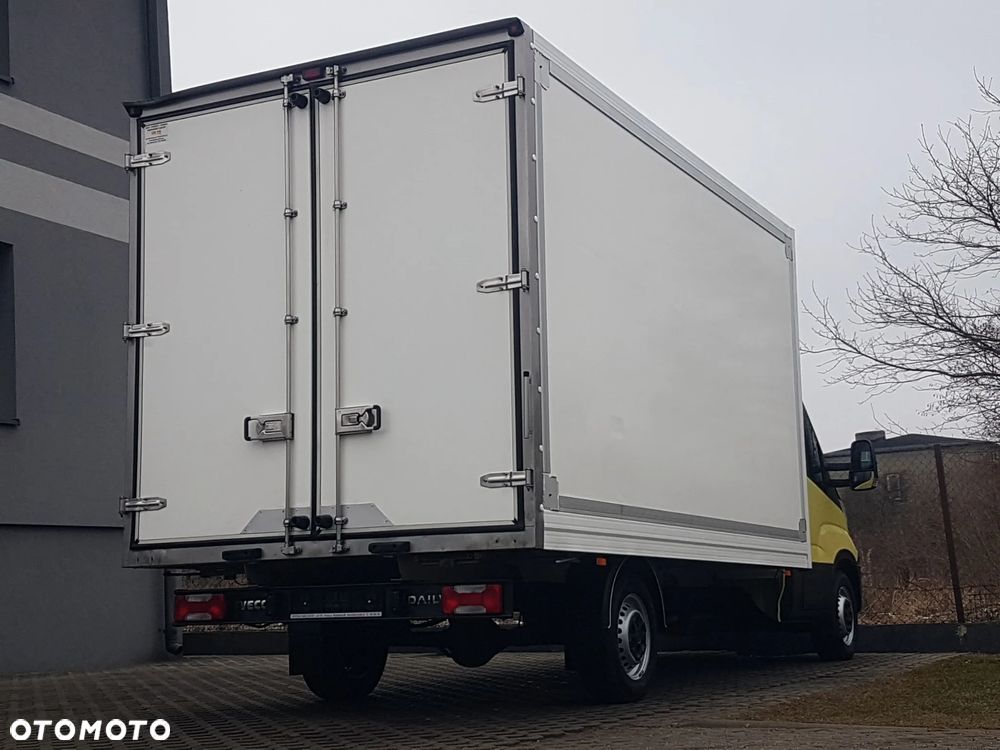 Iveco DAILY 8 EP KONTENER 4,15x2,22x2,21 KLIMA KRAJOWY 35S12 - 29