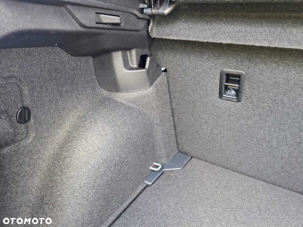 Volkswagen Polo - 23