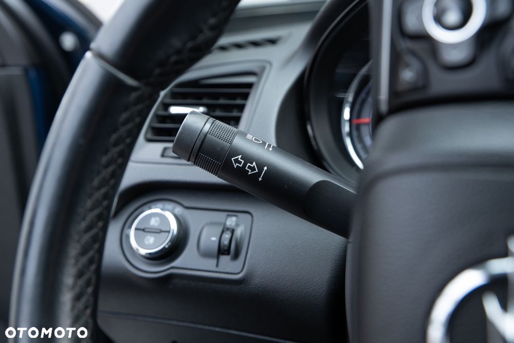 Opel Insignia 2.0 BiTurbo CDTI Sport - 30