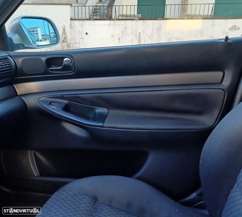 Audi A4 Avant - 15