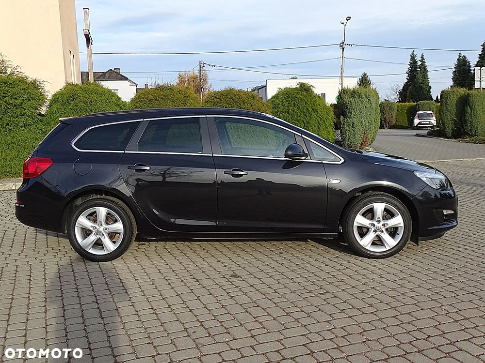 Opel Astra 1.4 Turbo Cosmo - 10
