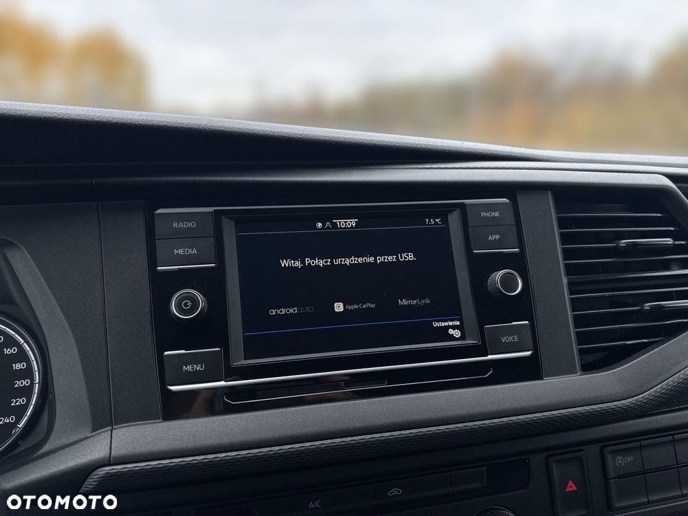 Volkswagen Transporter T6 2.0 TDI - 13