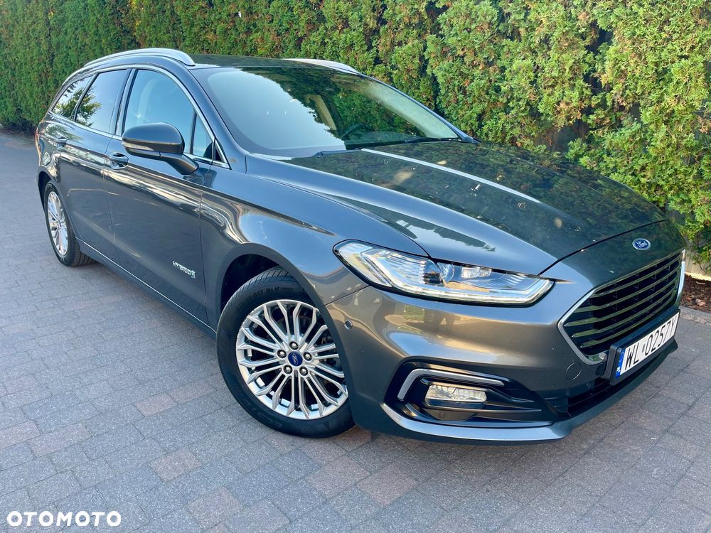 Ford Mondeo 2.0 Hybrid Titanium - 1