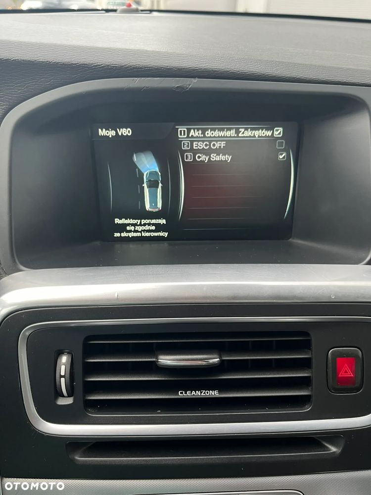 Volvo V60 D3 Drive-E Kinetic - 12