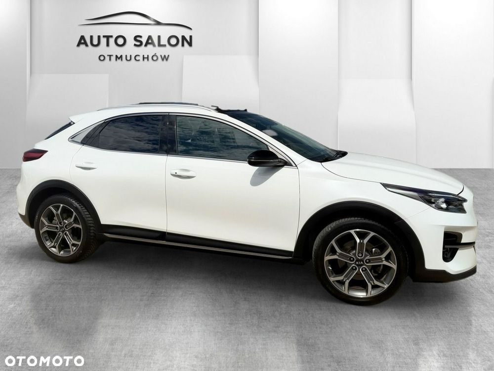 Kia XCeed - 4