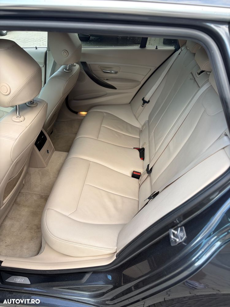 BMW Seria 3 - 19