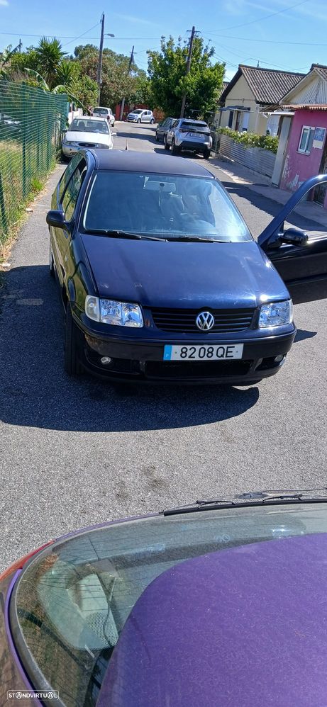VW Polo 1.4 TDi Confortline - 4