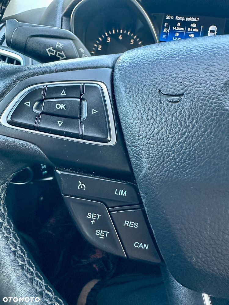Ford Focus 1.0 EcoBoost Titanium ASS - 34