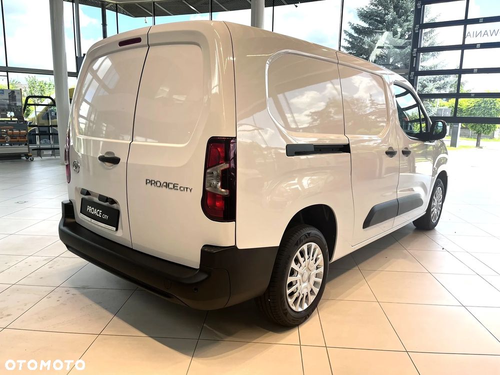 Toyota Proace City - 6