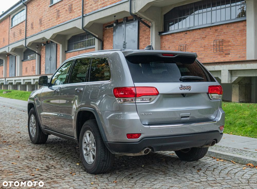 Jeep Grand Cherokee - 2