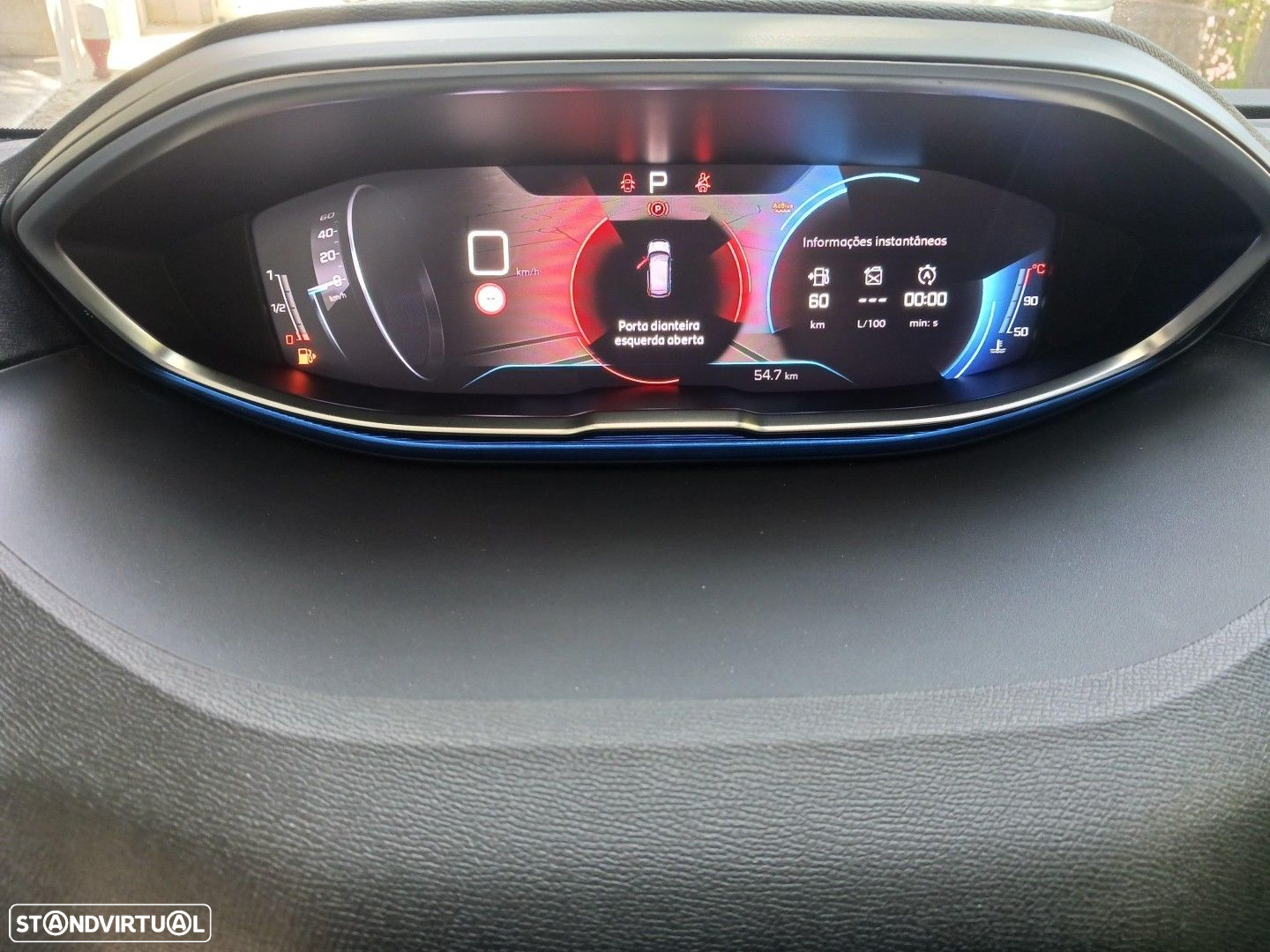 Peugeot 3008 1.5 BlueHDi Allure Pack EAT8 - 13