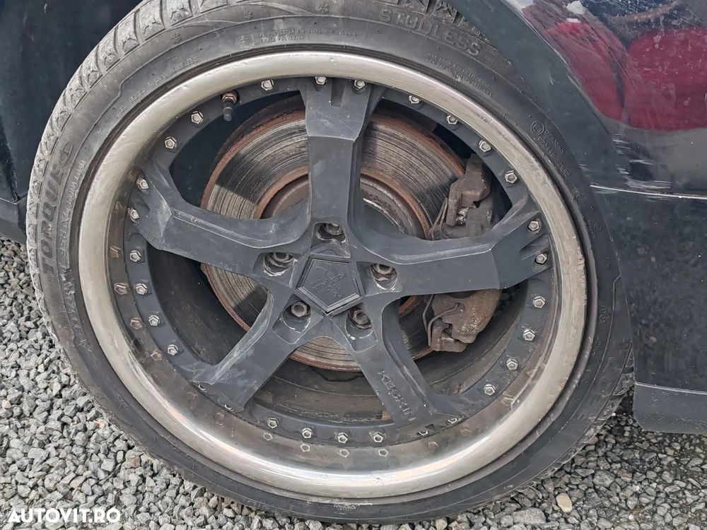 Volkswagen Passat - 17