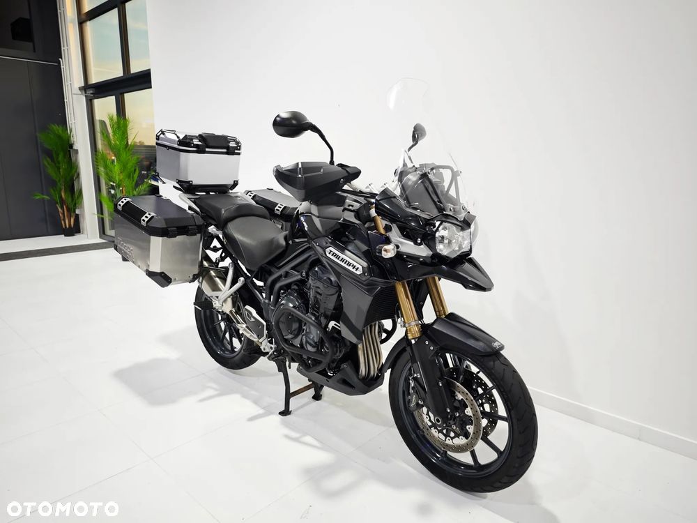 Triumph Tiger - 2